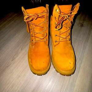 Timberland boots 🥾 gently worn.